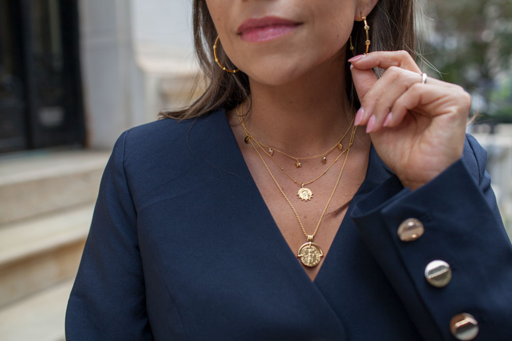 How to Layer Necklaces With Different Necklines - Olivia Jeanette