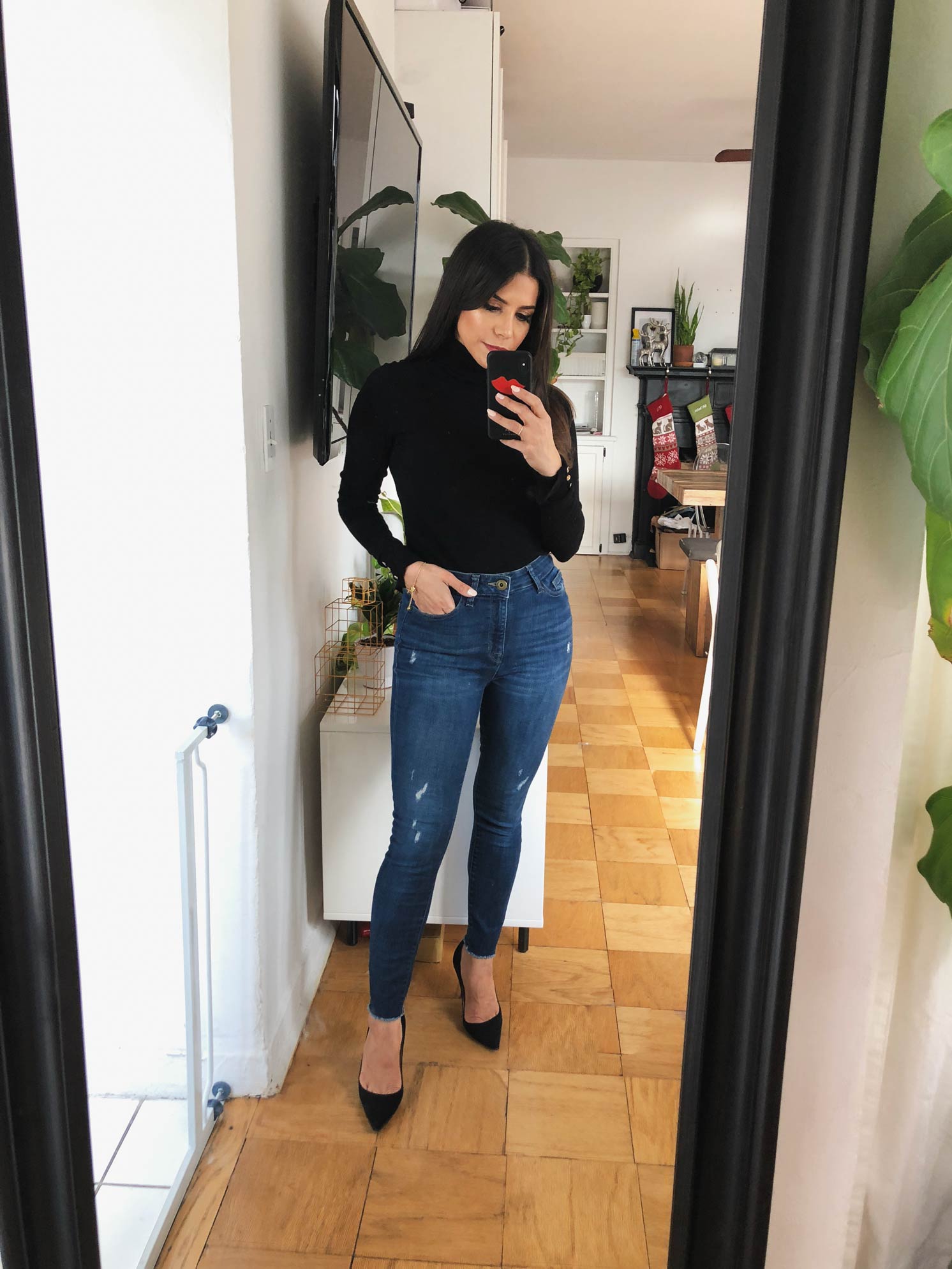 6 Best Pairs of Jeans I'm Wearing - Olivia Jeanette