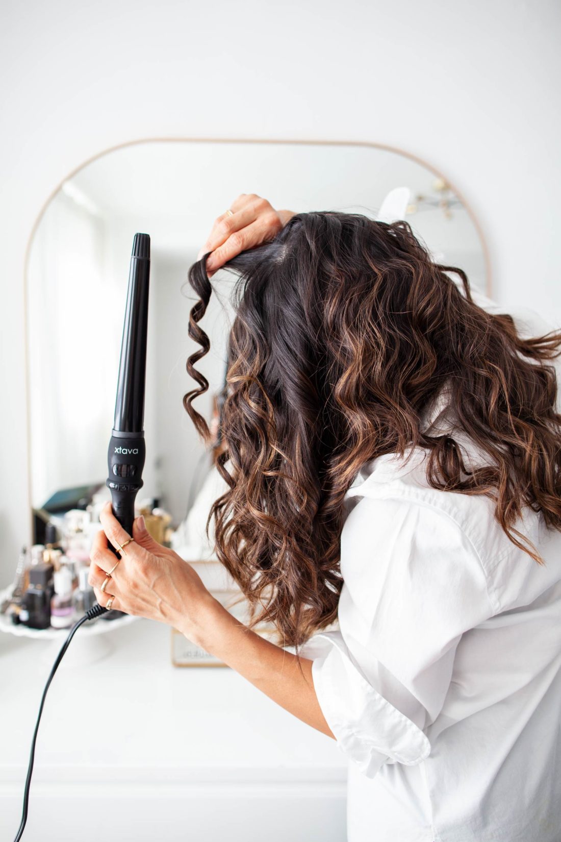 Xtava It Curl Curling Wand from Amazon Curling wand makes perfect waves